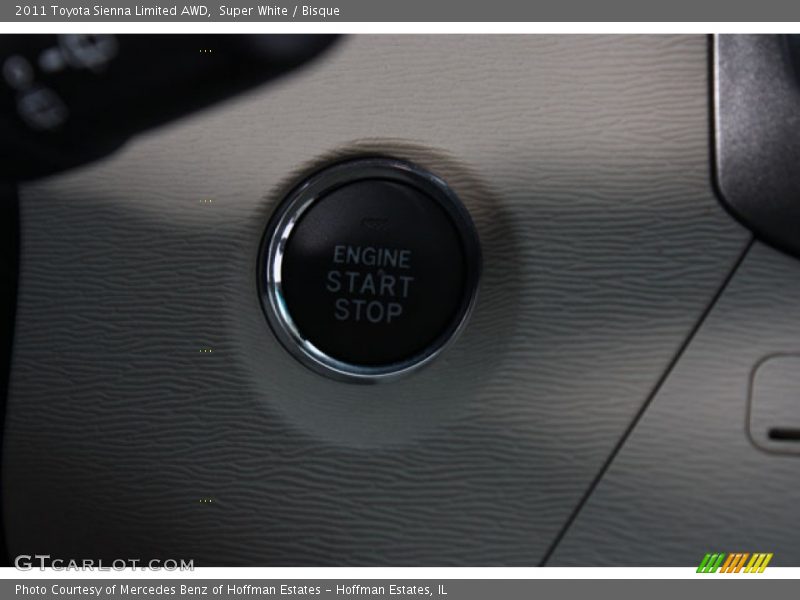 Super White / Bisque 2011 Toyota Sienna Limited AWD