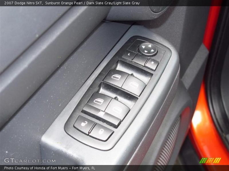 Sunburst Orange Pearl / Dark Slate Gray/Light Slate Gray 2007 Dodge Nitro SXT