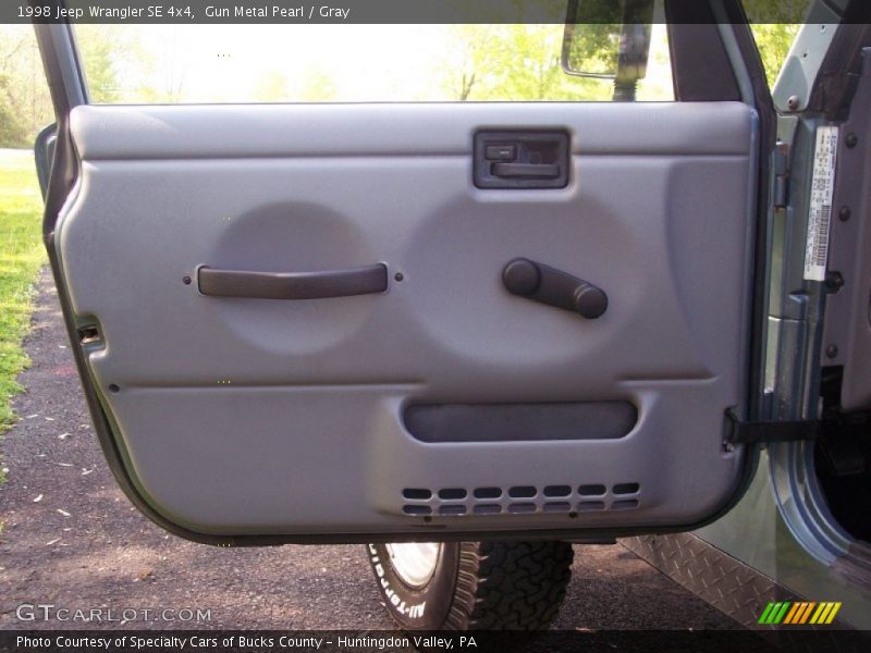 Gun Metal Pearl / Gray 1998 Jeep Wrangler SE 4x4