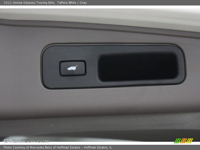 Taffeta White / Gray 2011 Honda Odyssey Touring Elite