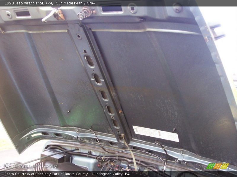 Gun Metal Pearl / Gray 1998 Jeep Wrangler SE 4x4