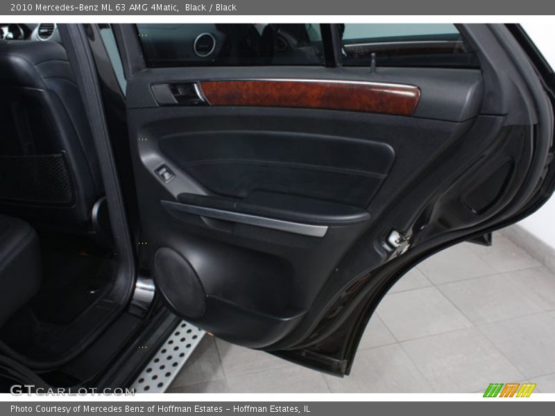 Door Panel of 2010 ML 63 AMG 4Matic