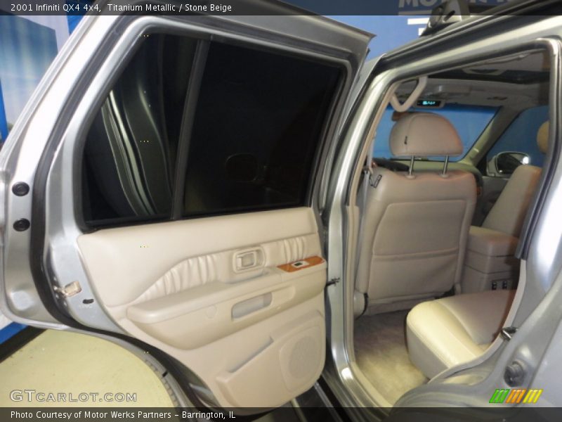 Titanium Metallic / Stone Beige 2001 Infiniti QX4 4x4