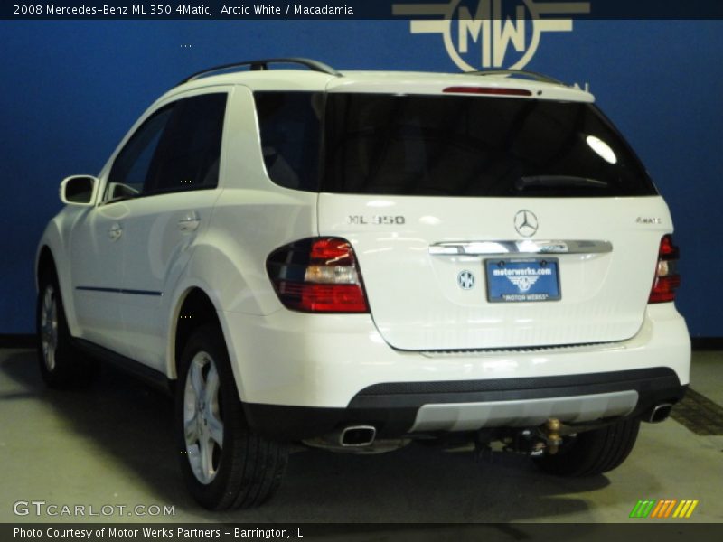 Arctic White / Macadamia 2008 Mercedes-Benz ML 350 4Matic