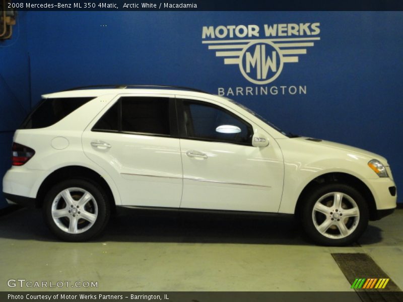 Arctic White / Macadamia 2008 Mercedes-Benz ML 350 4Matic