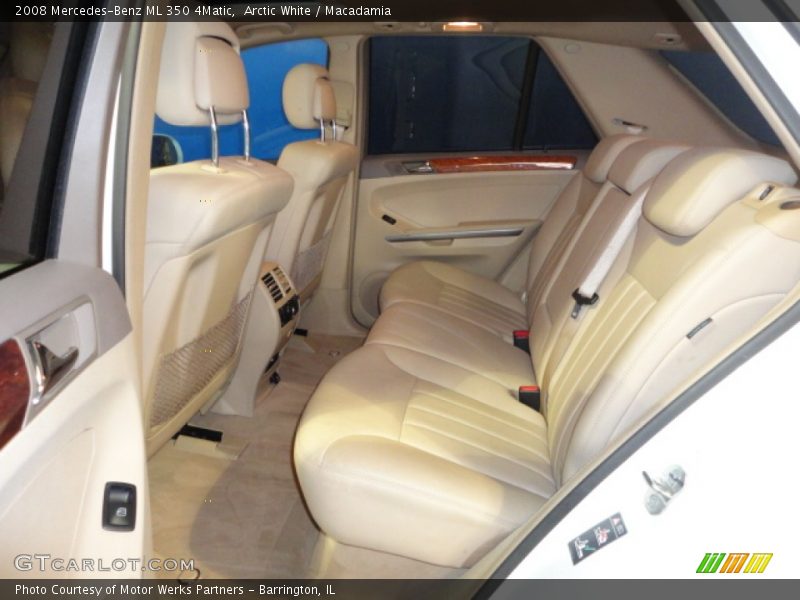 Arctic White / Macadamia 2008 Mercedes-Benz ML 350 4Matic
