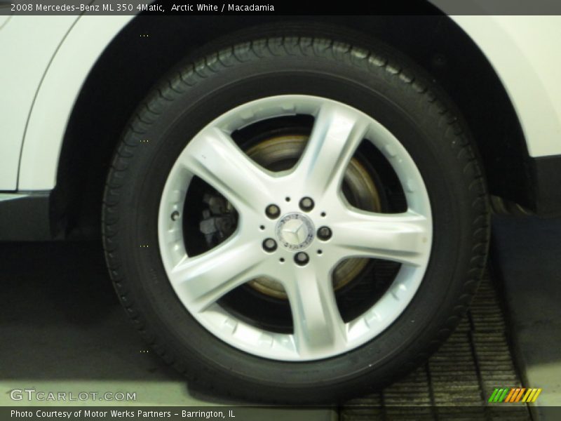 Arctic White / Macadamia 2008 Mercedes-Benz ML 350 4Matic