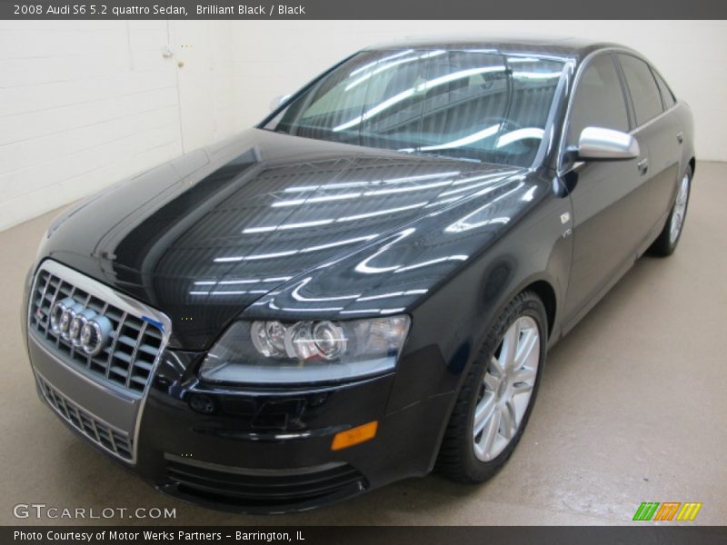 Front 3/4 View of 2008 S6 5.2 quattro Sedan