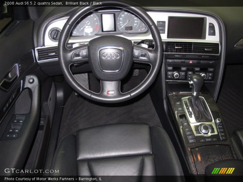 Dashboard of 2008 S6 5.2 quattro Sedan