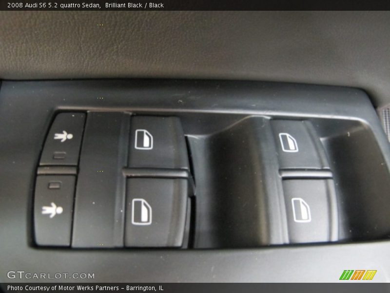 Controls of 2008 S6 5.2 quattro Sedan