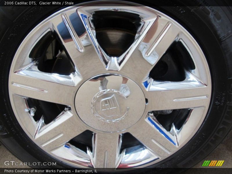 Glacier White / Shale 2006 Cadillac DTS