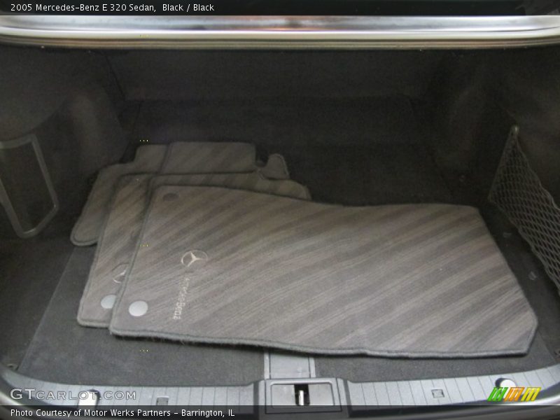 Black / Black 2005 Mercedes-Benz E 320 Sedan