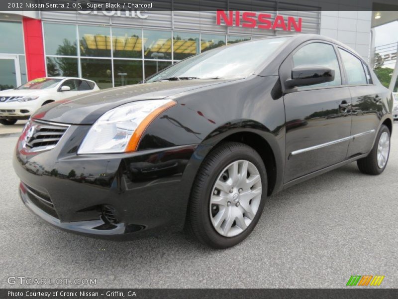 Super Black / Charcoal 2012 Nissan Sentra 2.0 S