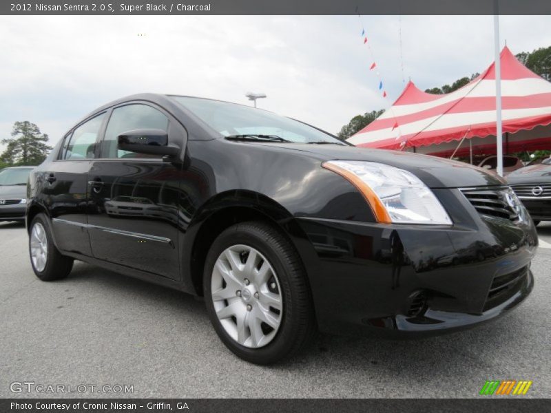 Super Black / Charcoal 2012 Nissan Sentra 2.0 S