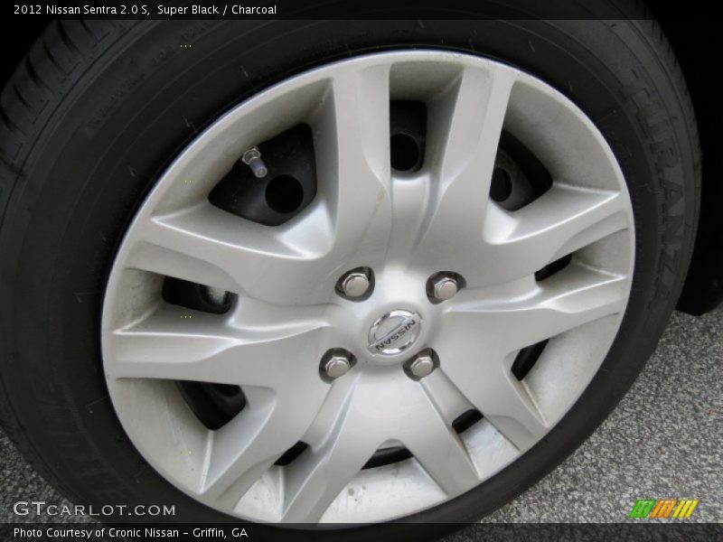 Super Black / Charcoal 2012 Nissan Sentra 2.0 S