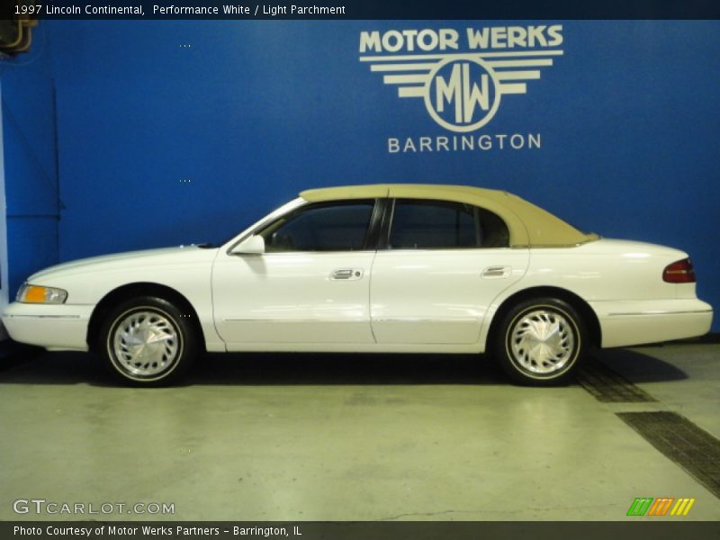 Performance White / Light Parchment 1997 Lincoln Continental