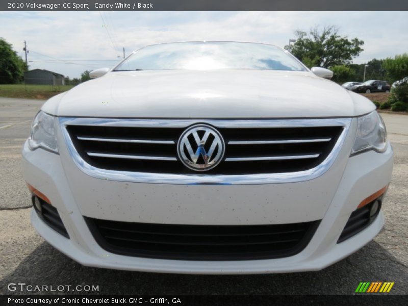Candy White / Black 2010 Volkswagen CC Sport