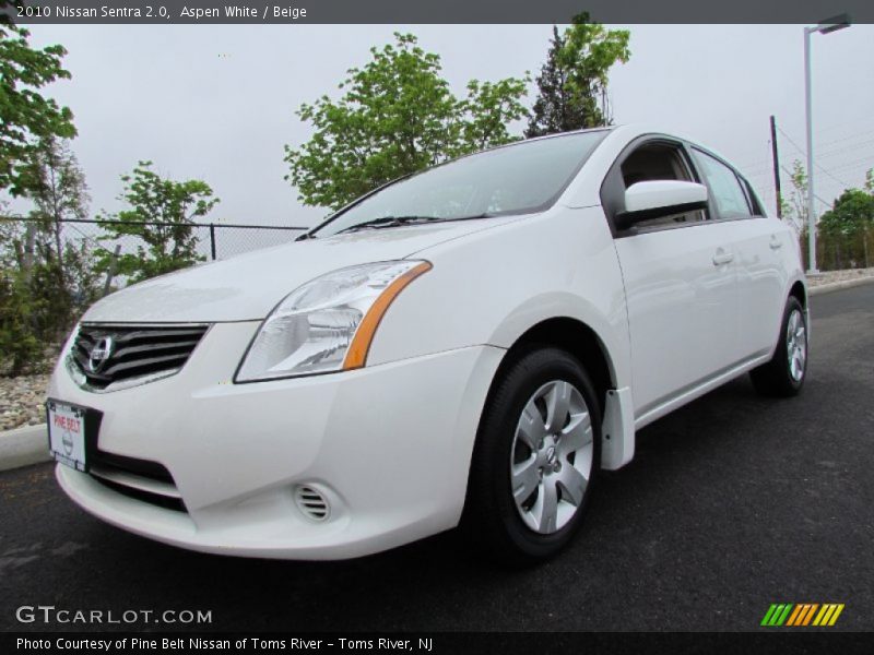 Aspen White / Beige 2010 Nissan Sentra 2.0