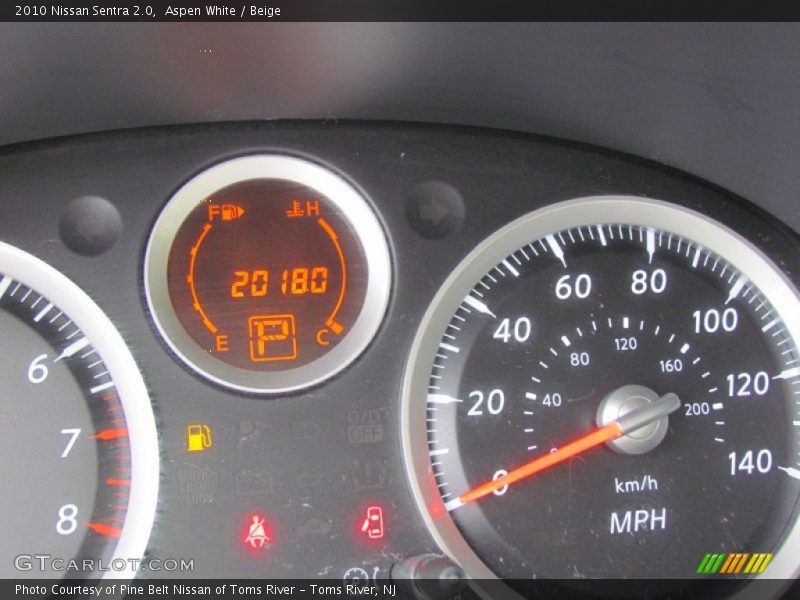 Aspen White / Beige 2010 Nissan Sentra 2.0