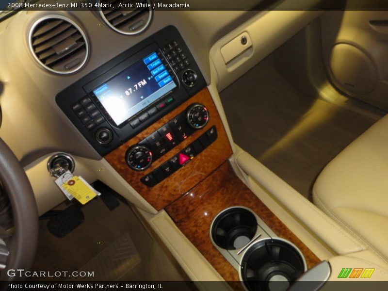 Arctic White / Macadamia 2008 Mercedes-Benz ML 350 4Matic