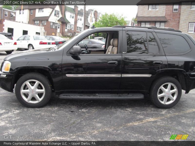 Onyx Black / Light Tan/Ebony 2007 GMC Envoy SLT 4x4