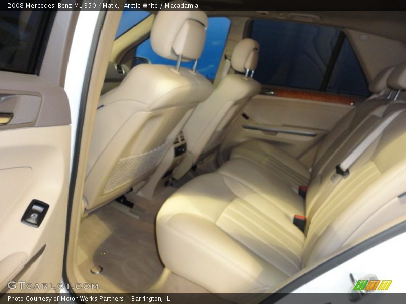 Arctic White / Macadamia 2008 Mercedes-Benz ML 350 4Matic