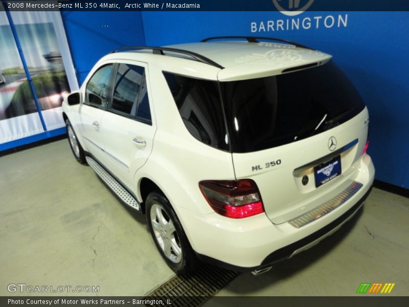 Arctic White / Macadamia 2008 Mercedes-Benz ML 350 4Matic
