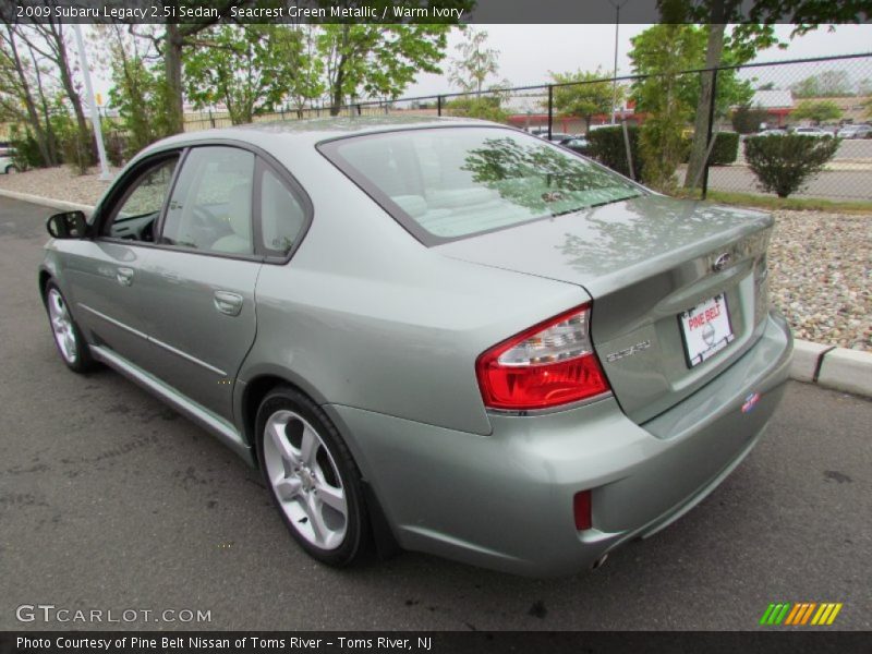 Seacrest Green Metallic / Warm Ivory 2009 Subaru Legacy 2.5i Sedan