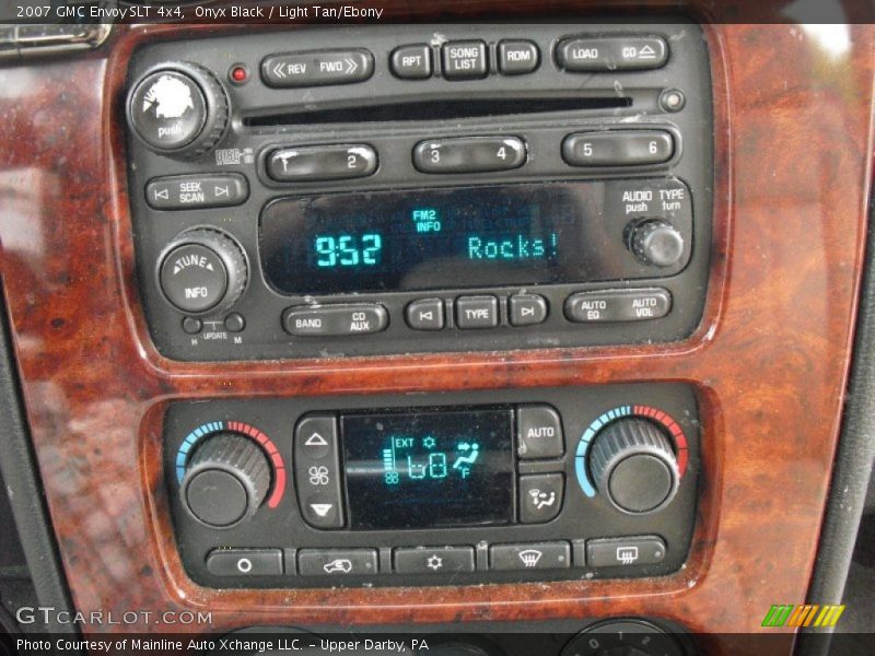 Onyx Black / Light Tan/Ebony 2007 GMC Envoy SLT 4x4