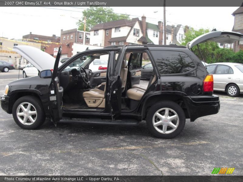 Onyx Black / Light Tan/Ebony 2007 GMC Envoy SLT 4x4