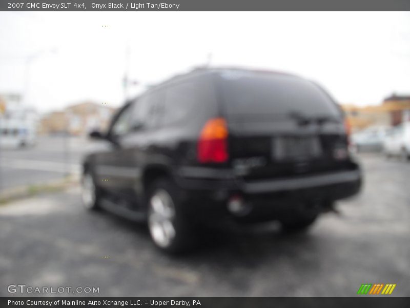 Onyx Black / Light Tan/Ebony 2007 GMC Envoy SLT 4x4