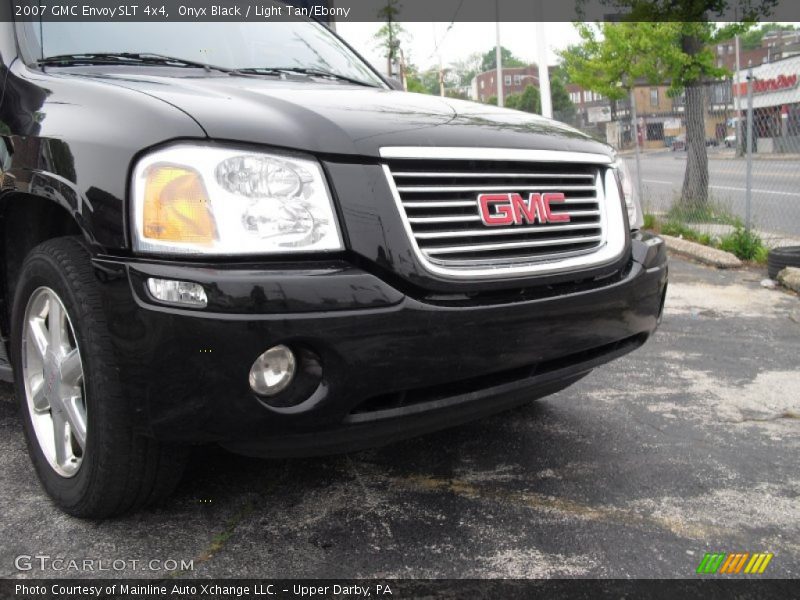 Onyx Black / Light Tan/Ebony 2007 GMC Envoy SLT 4x4