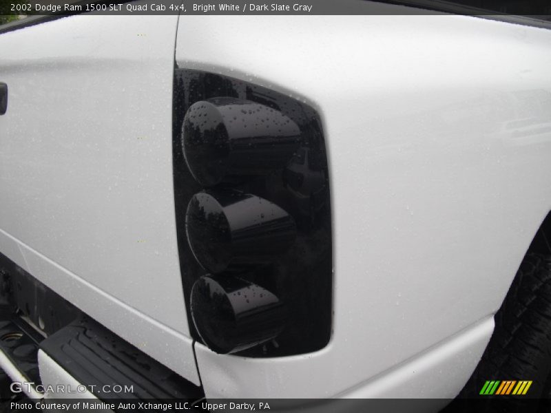 Bright White / Dark Slate Gray 2002 Dodge Ram 1500 SLT Quad Cab 4x4