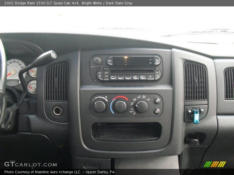 Bright White / Dark Slate Gray 2002 Dodge Ram 1500 SLT Quad Cab 4x4