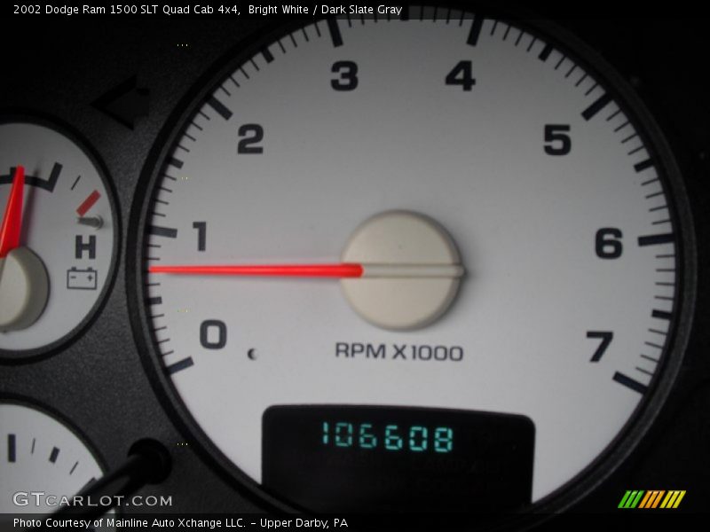 Bright White / Dark Slate Gray 2002 Dodge Ram 1500 SLT Quad Cab 4x4