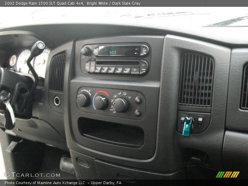 Bright White / Dark Slate Gray 2002 Dodge Ram 1500 SLT Quad Cab 4x4