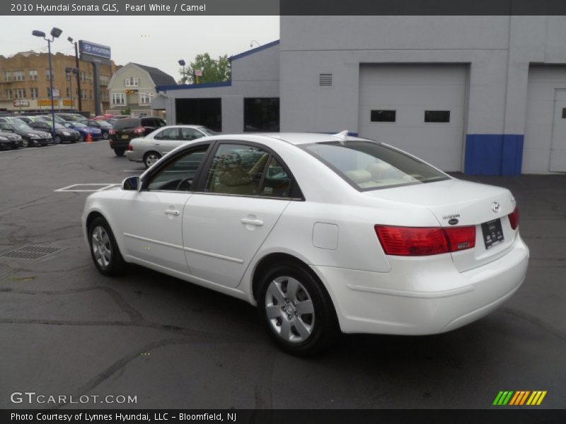 Pearl White / Camel 2010 Hyundai Sonata GLS