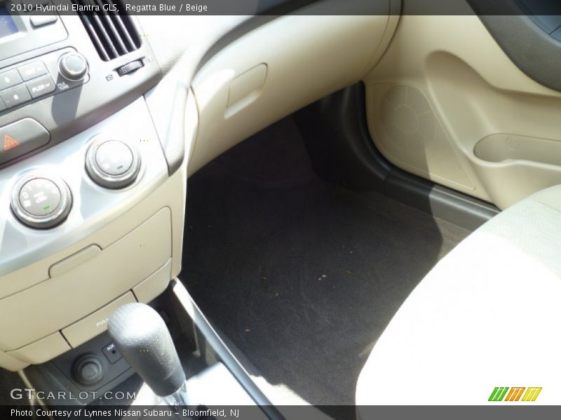 Regatta Blue / Beige 2010 Hyundai Elantra GLS
