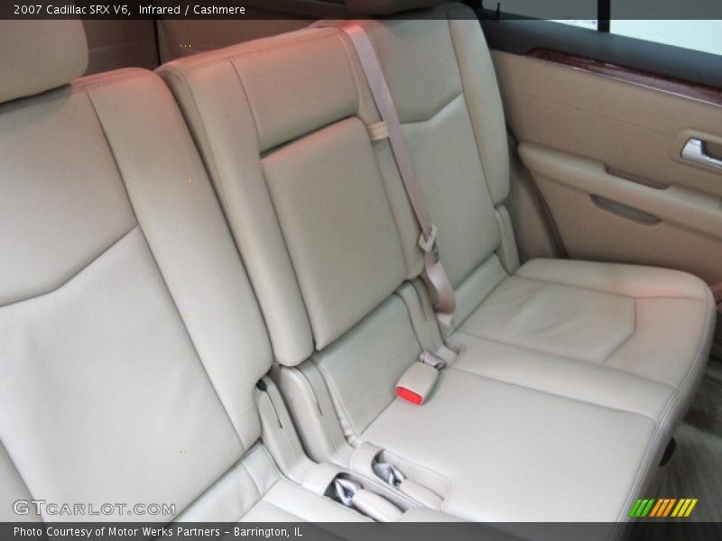 Infrared / Cashmere 2007 Cadillac SRX V6