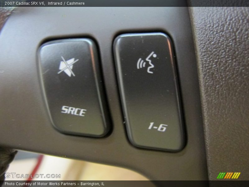 Infrared / Cashmere 2007 Cadillac SRX V6