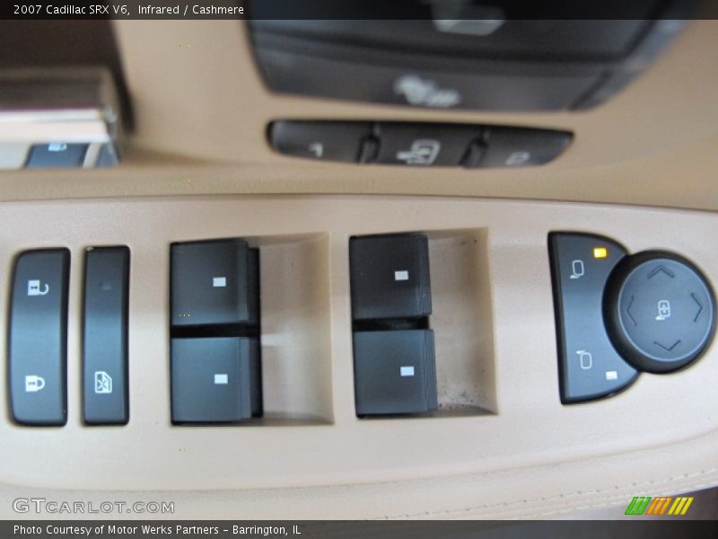 Infrared / Cashmere 2007 Cadillac SRX V6