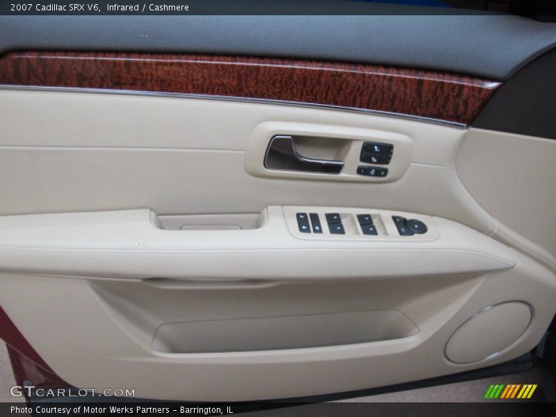 Infrared / Cashmere 2007 Cadillac SRX V6