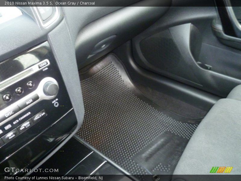 Ocean Gray / Charcoal 2010 Nissan Maxima 3.5 S