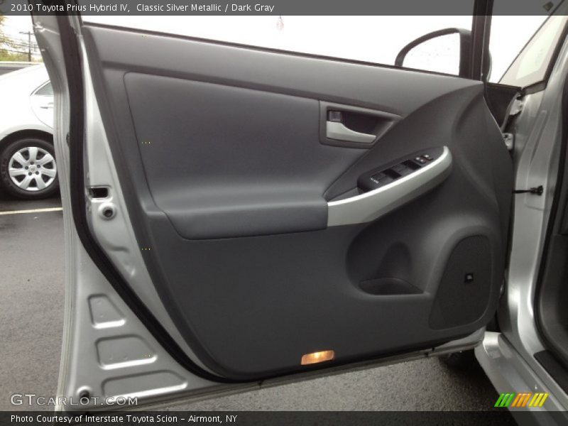 Classic Silver Metallic / Dark Gray 2010 Toyota Prius Hybrid IV