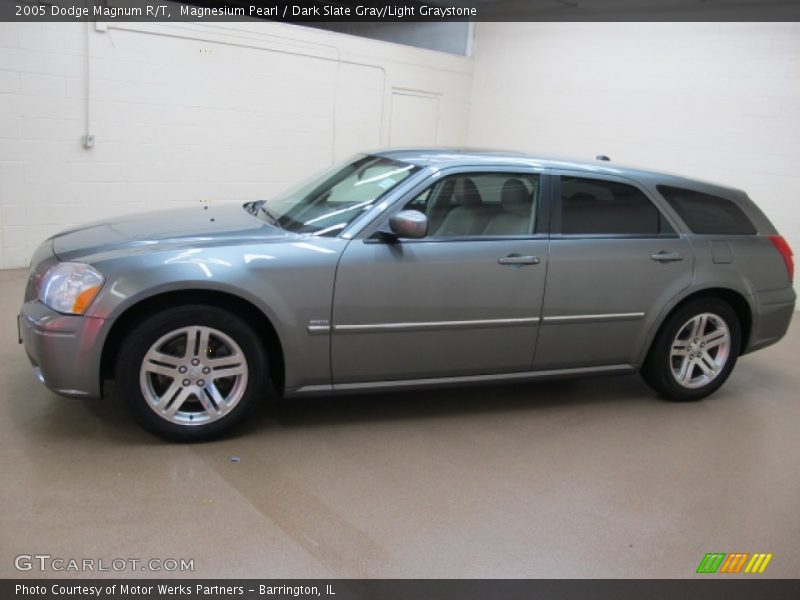 Magnesium Pearl / Dark Slate Gray/Light Graystone 2005 Dodge Magnum R/T