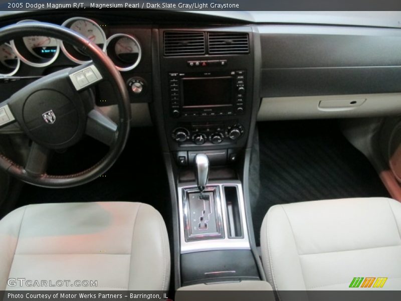 Magnesium Pearl / Dark Slate Gray/Light Graystone 2005 Dodge Magnum R/T