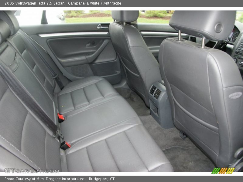 Campanella White / Anthracite 2005 Volkswagen Jetta 2.5 Sedan