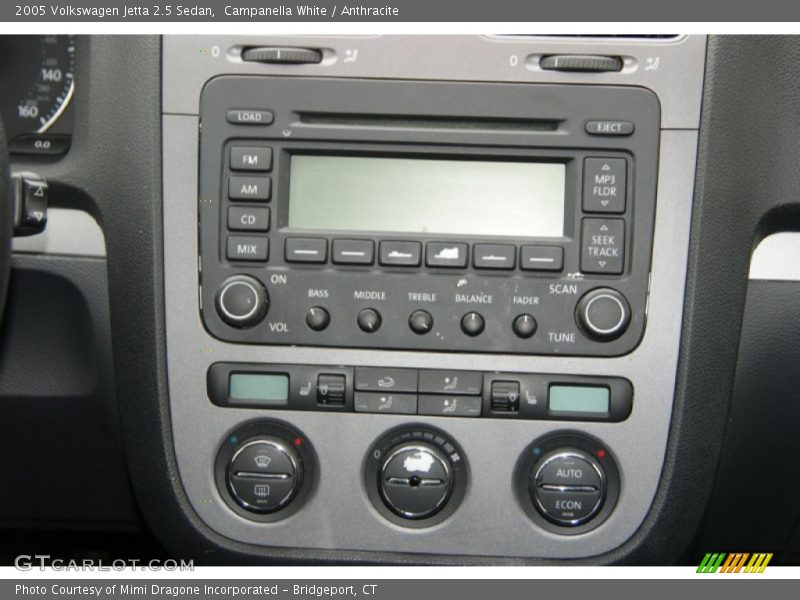 Campanella White / Anthracite 2005 Volkswagen Jetta 2.5 Sedan