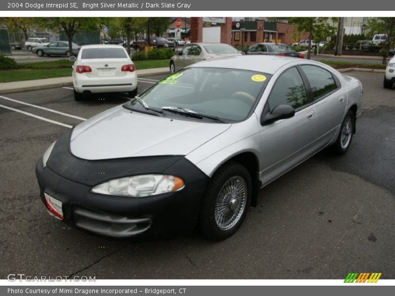Bright Silver Metallic / Dark Slate Gray 2004 Dodge Intrepid SE