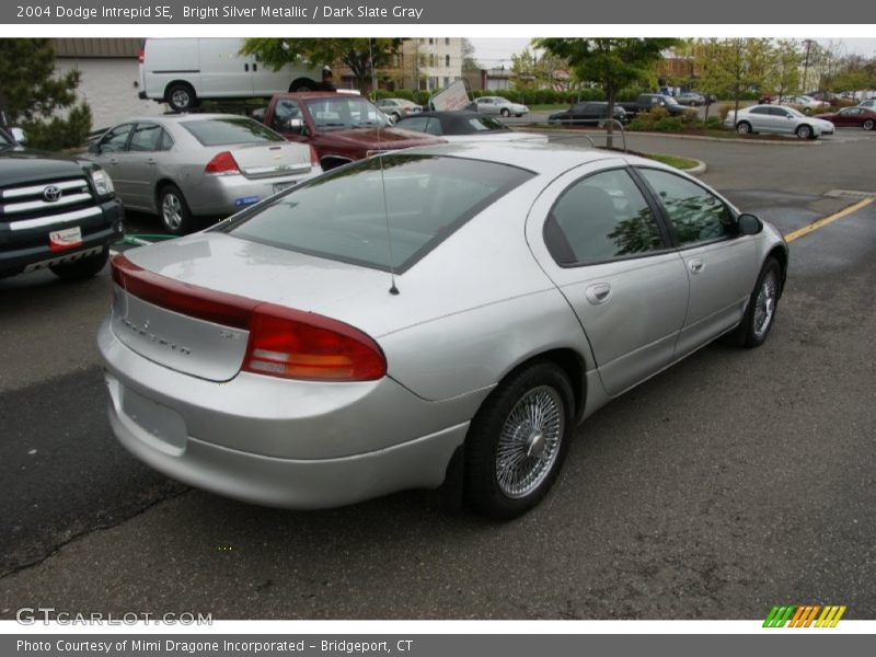 Bright Silver Metallic / Dark Slate Gray 2004 Dodge Intrepid SE